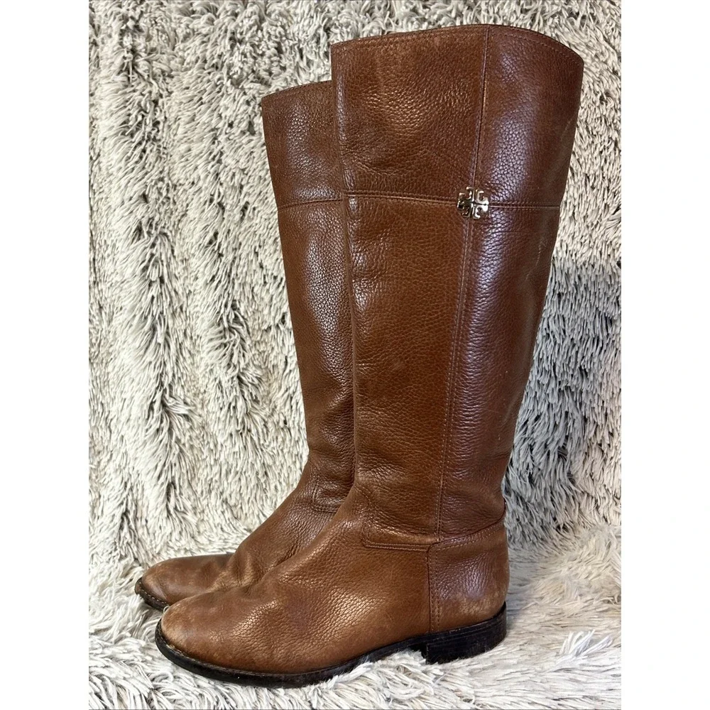 Tory Burch Jolie Tall Pebbled Leather Riding Boots Gold Logo Brown 7.5 Read